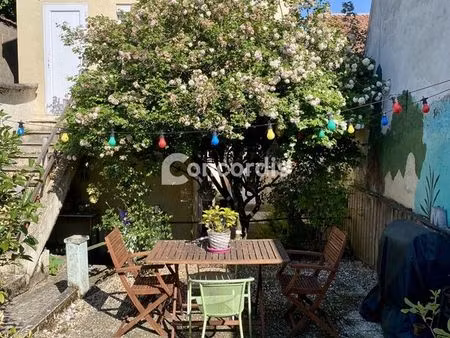 maison 5 pièces 147 m²