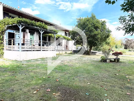 achat maison 9 pièces 220m²