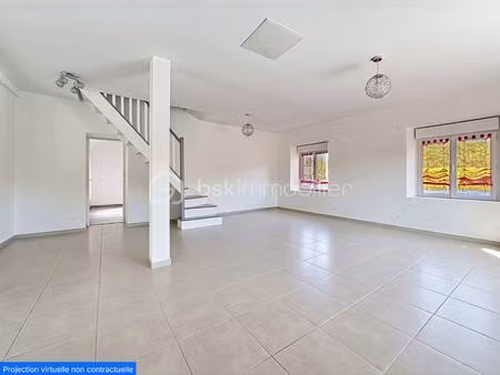 maison de village de 140 m² à garancieres