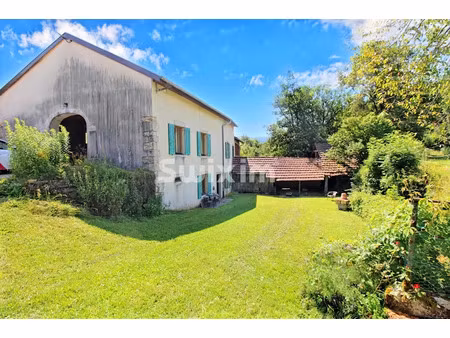 vente maison 9 pièces 245 m² à ravilloles (39170)  330 000 €