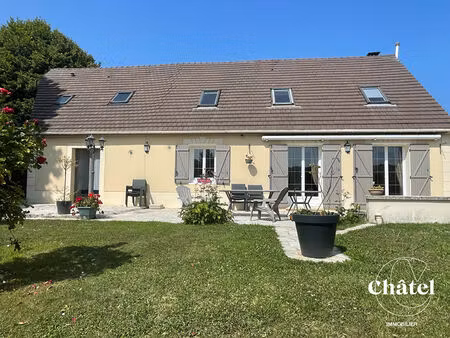 maison entre senlis et crépy en valois
