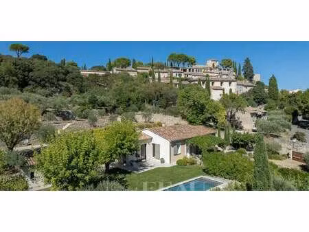 maison avec piscine et terrasse joucas (84)