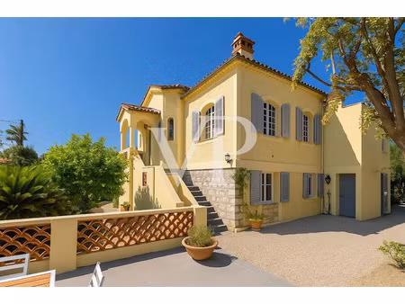 vente maison 8 pièces 160 m² à cagnes-sur-mer (06800)  960 000 €