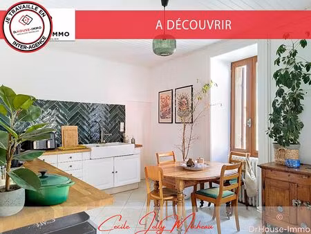 maison de village - 3 chambres - dépendances -