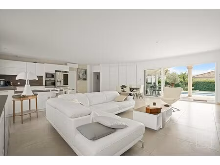 maison de luxe à vendre à neuville-sur-saône