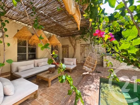 maison de luxe à vendre à saint-florent