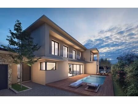 maison d'architecte à vendre dans le quartier beaucours-la gorguette-la morvenede