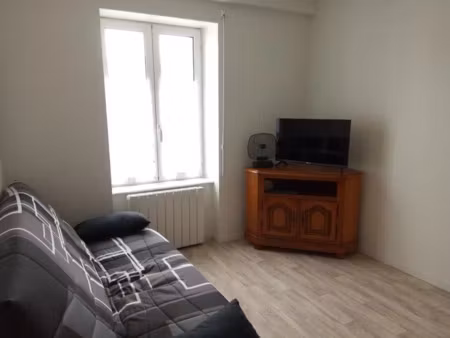 location meublée appartement 2 pièces 32 m² à saint-michel-en-grève (22300)  500 €