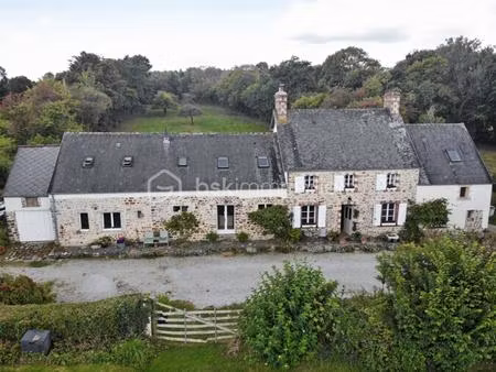 corps de ferme de 226 m² à saint-jacques-de-nehou