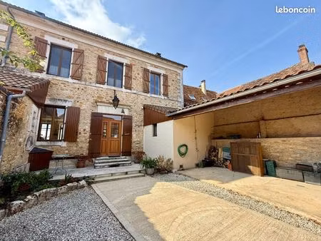 maison 6 pièces 120 m²