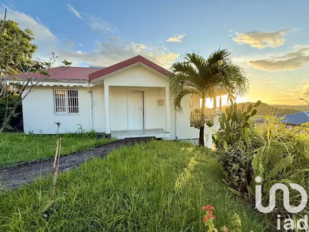 vente maison 7 pièces 174 m² à ducos (97224)  450 000 €