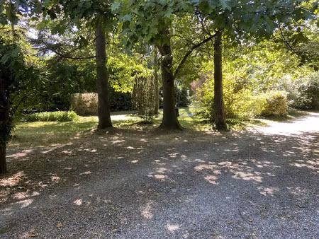 vente terrain 2100 m² lyon 9 (69009)