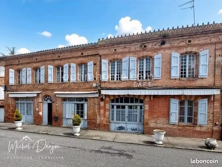 maison 16 pièces 351 m²