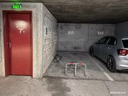 emplacement parking sous-sol