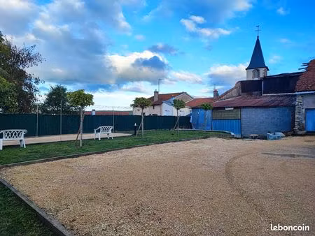 ferme à rénover à poussay