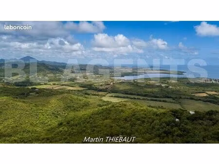 terrain 944 m² le marin