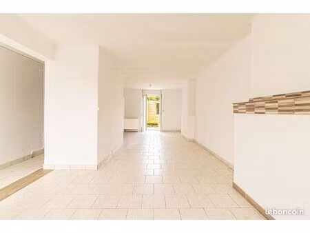 maison 6 pièces 125 m²