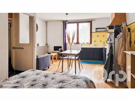 immeuble 6 pièces 88 m²