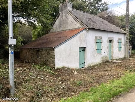 maison à rénover à landeleau (29)