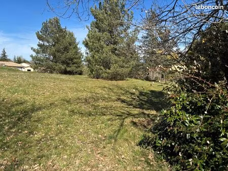 terrain 1 000 m² aubiac