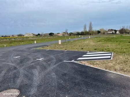 terrain constructible 587 m2 à batir