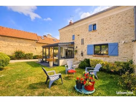 maison 4 pièces 165 m²