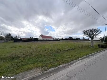 terrain 1510 m² les bordes