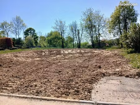 terrain constructible viabilisé