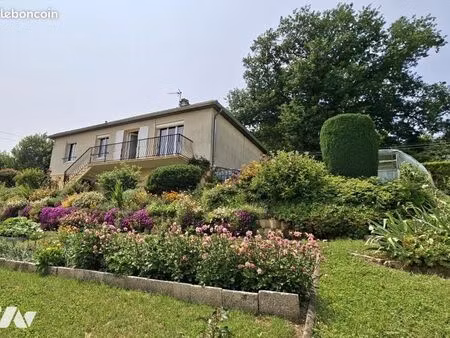 maison 4 pièces 84 m²