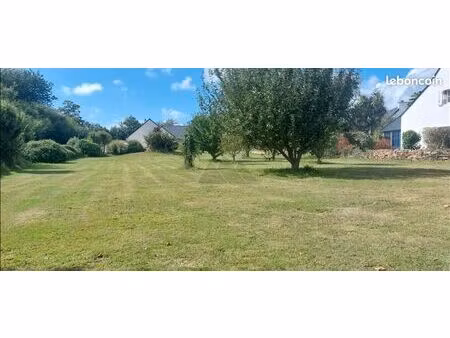 terrain 1118 m² gouesnach