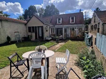 maison 5 pièces 80 m²