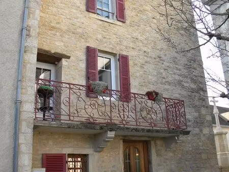 maison de village 198 m2 située à morey-saint-denis