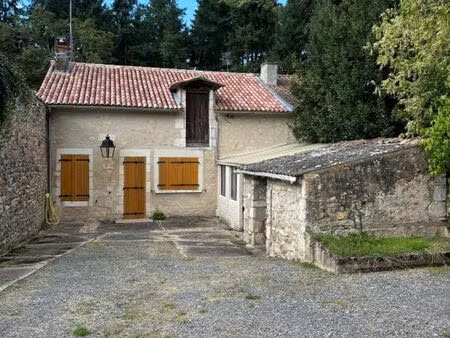 maison 2 pièces 56 m²