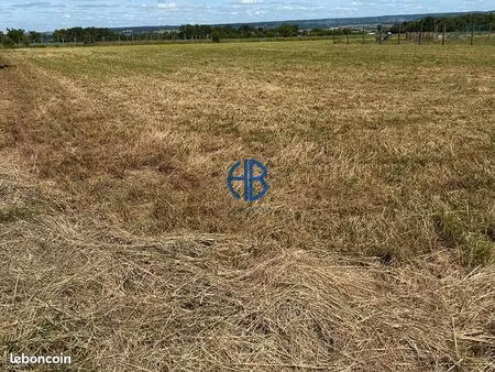 terrain 1581 m² viriville