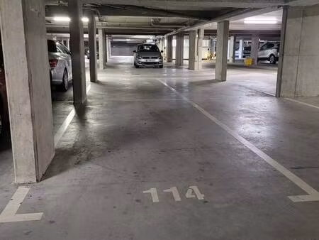 parking à louer