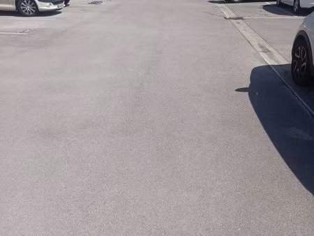 place de parking à vendre proche centre ville de frontignan