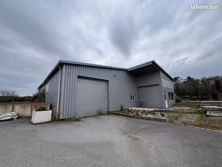 local 410 m² pont-l'abbé