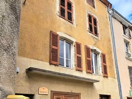 immeuble 115 m² ardes