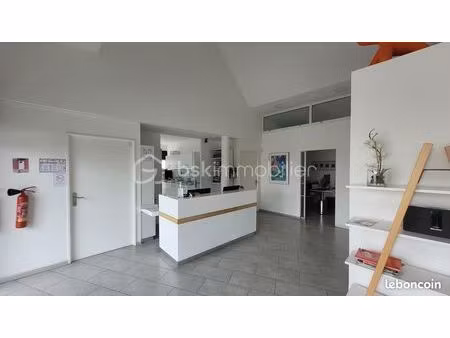 local commercial 110 m²