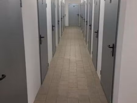 garage/box 16 m² muizon