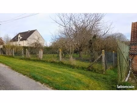 terrain a bâtir de 766 m² à champgoulin dans le 77