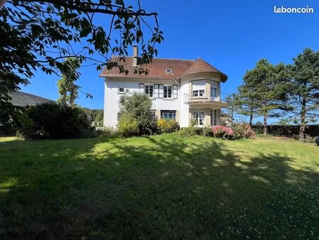 maison 12 pièces 270 m²