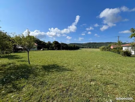 terrain 2 500 m² silmont