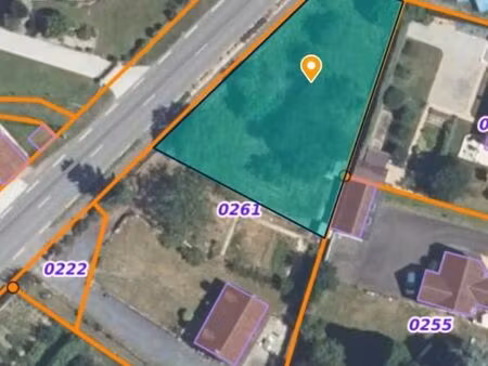 terrain 1051 m² domfront