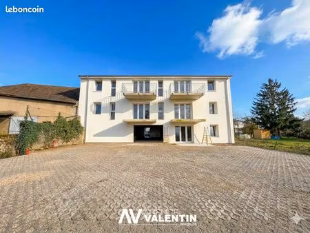 appartement 2 pièces 60 m²