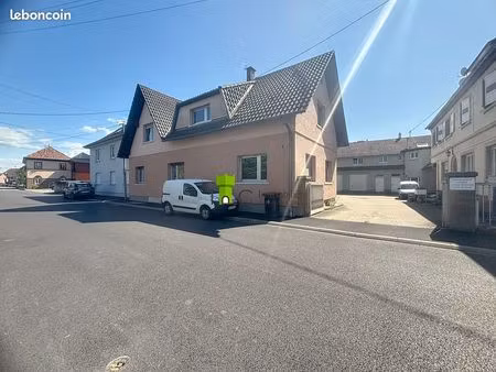 maison 6 pièces 172 m²