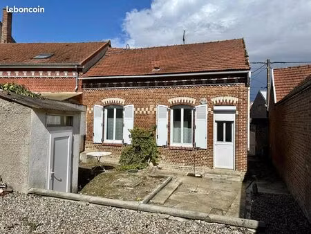 maison 2 pièces 64 m²