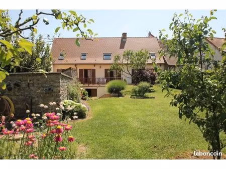 maison 6 pièces 150 m²