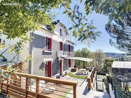 maison 7 pièces 171 m²