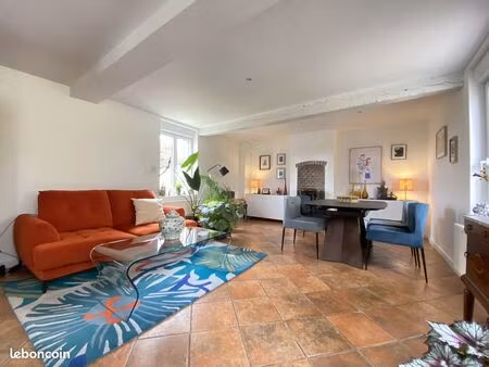 maison 3 pièces 74 m²